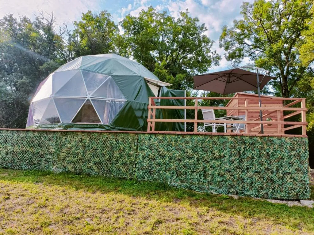 Glamping Dôme Benzène - Dôme avec piscine sur le causse du Quercy (Cœur de Causse, Lot) - photo 8 sur 10