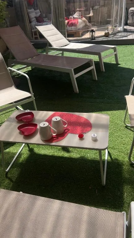 Bulle insolite avec jacuzzi privé - Nuit en bulle près de la mer (Fréjus, Var) - photo 10 sur 13