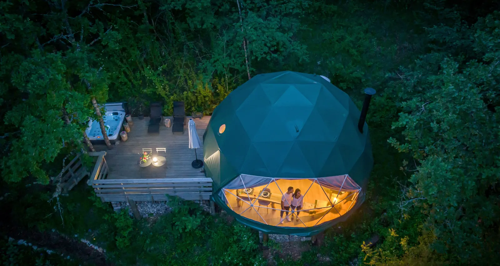 Kozi Dôme La Grande Ourse - Dôme en lisière de forêt avec jacuzzi (La Dornac, Dordogne) - photo 9 sur 23