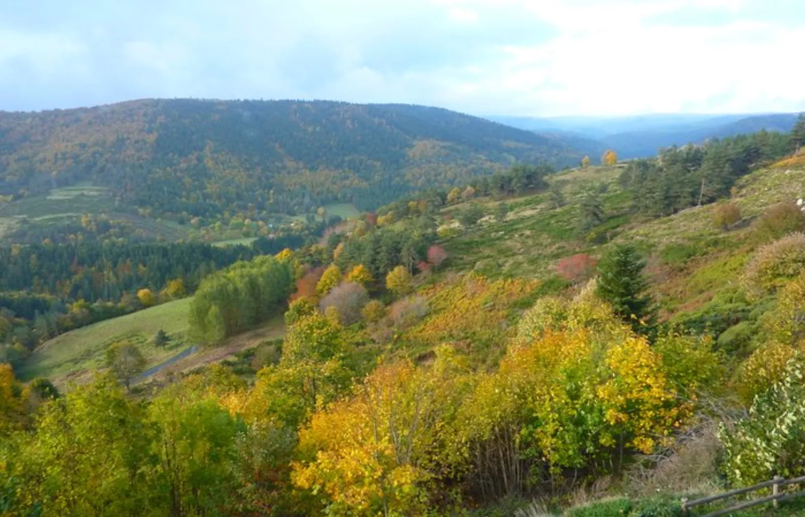 Dôme Pontu : Dôme en Rhône-Alpes (Auvergne-Rhône-Alpes) - photo 8 sur 14