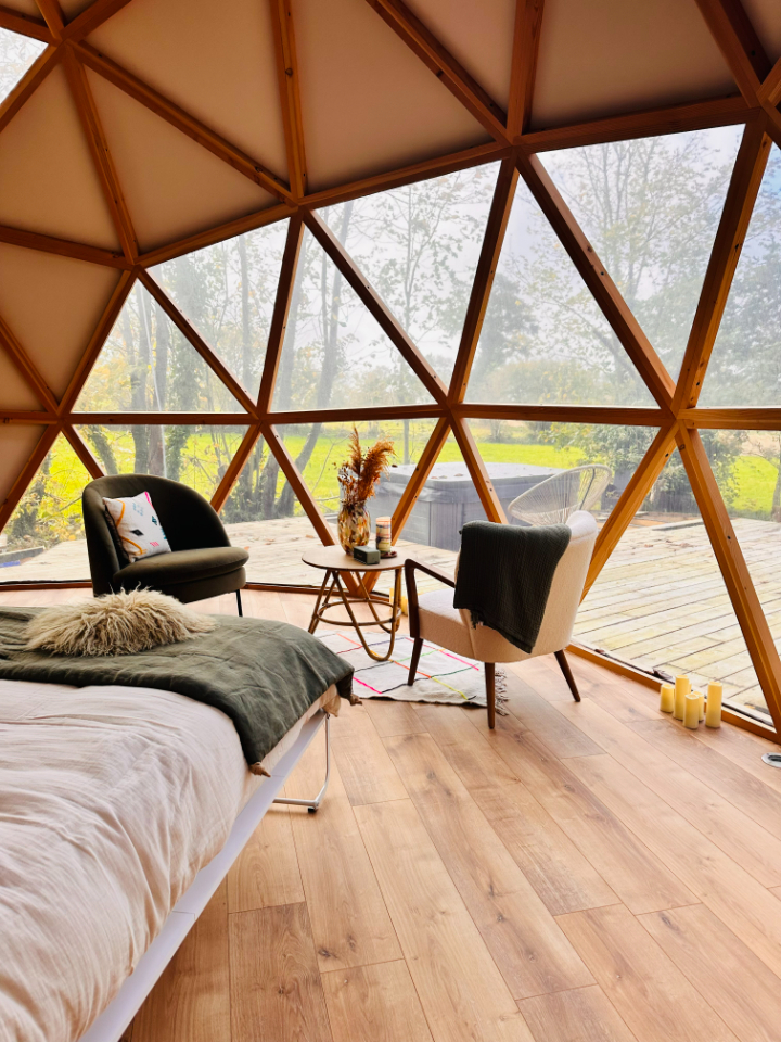 Chambre bulle sous les étoiles à Saint-Georges-Montcocq