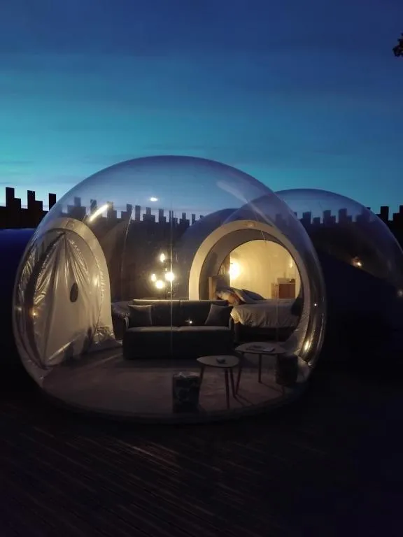La Bulle des Brosses étoilées - Bulles avec bain à remous pour quatre (Igé, Orne) - photo 10 sur 10