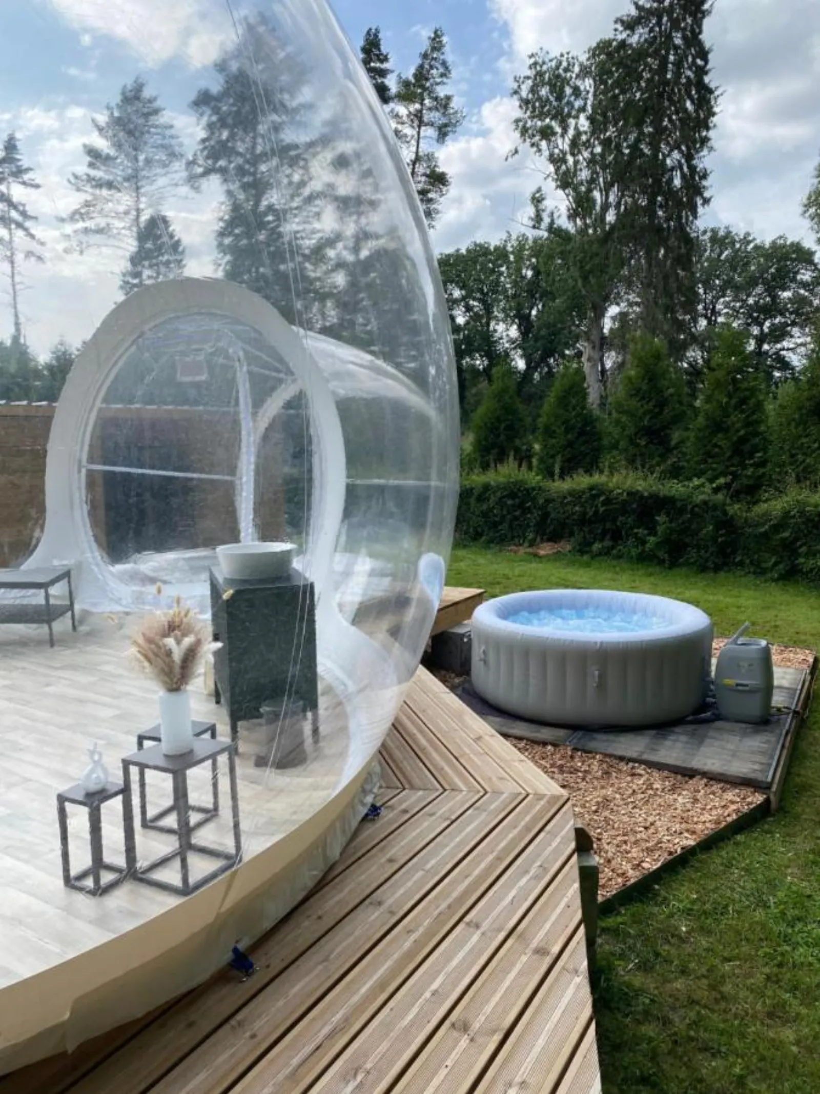 Équipements de la bulle à Somme-Leuze