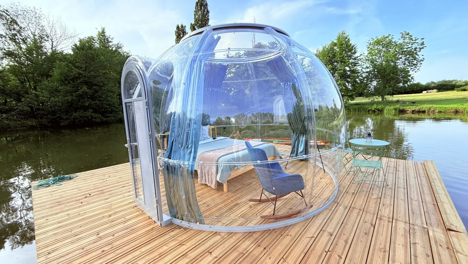 La Bulle sur l'eau - photo 7 sur 9