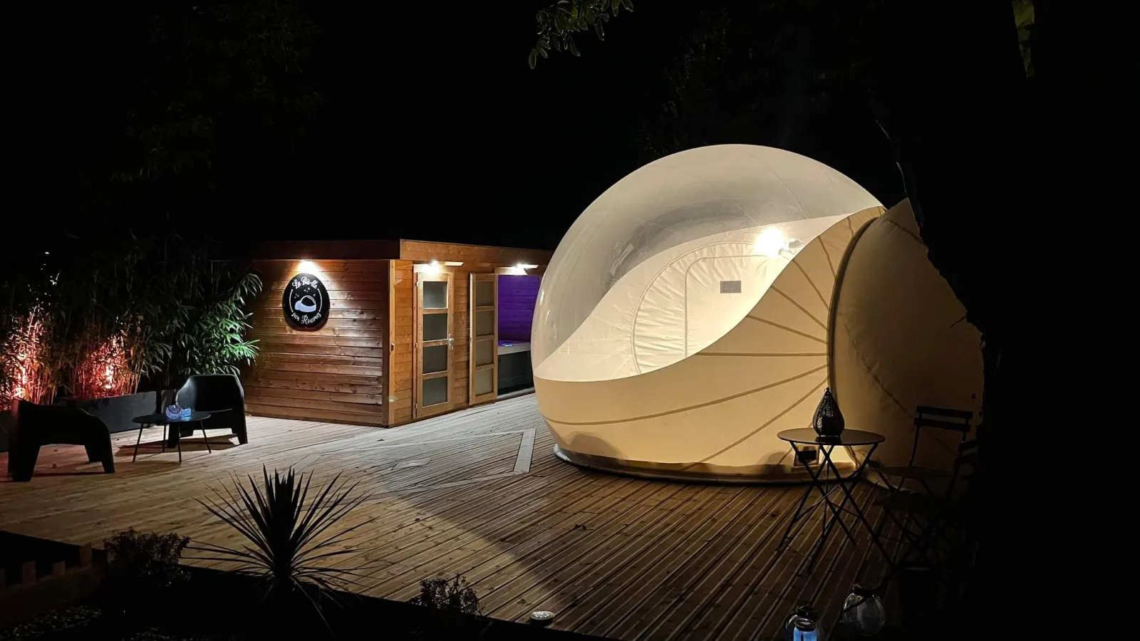 La bulle sur rouvres avec Jacuzzi privatif - photo 6 sur 9