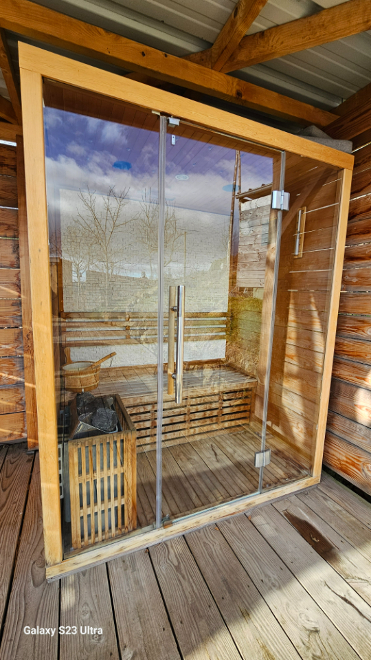 Chambre bulle sous les étoiles à Saint-Julien-Vocance