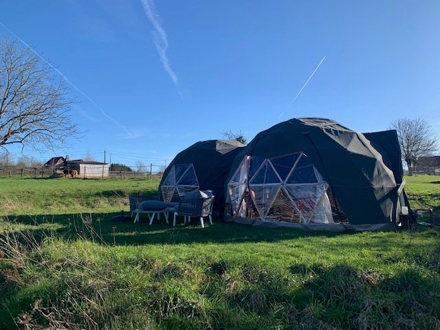 Double dôme Lama'Zonia : Dôme en Aquitaine (Nouvelle Aquitaine) – vue extérieure