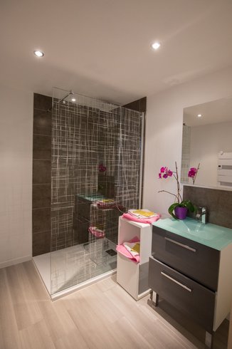 Chambre dôme sous les étoiles à Lapte