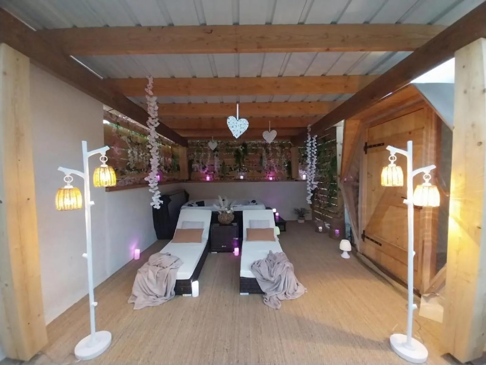 Le Clos F.M.R - Bulle Wigwam Fanny avec piscine, spa et sauna privés (Malves-en-Minervois, Aude) - photo 44 sur 45