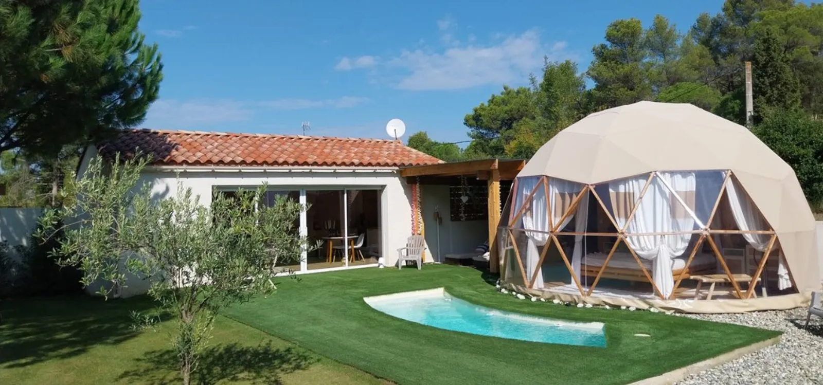 Intérieur dôme à Malves En Minervois