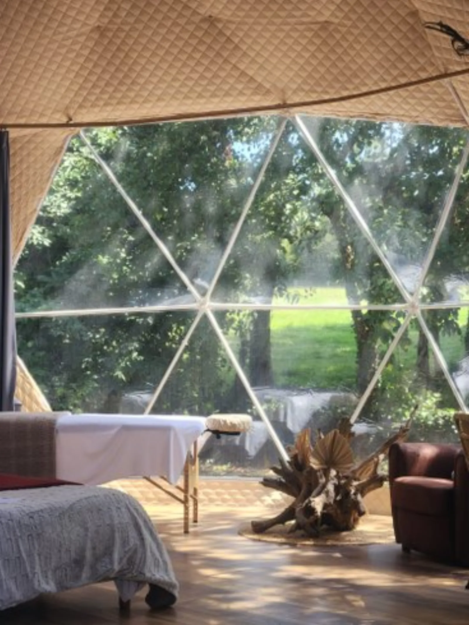 Chambre dôme sous les étoiles à Saint-Jean-D'elle
