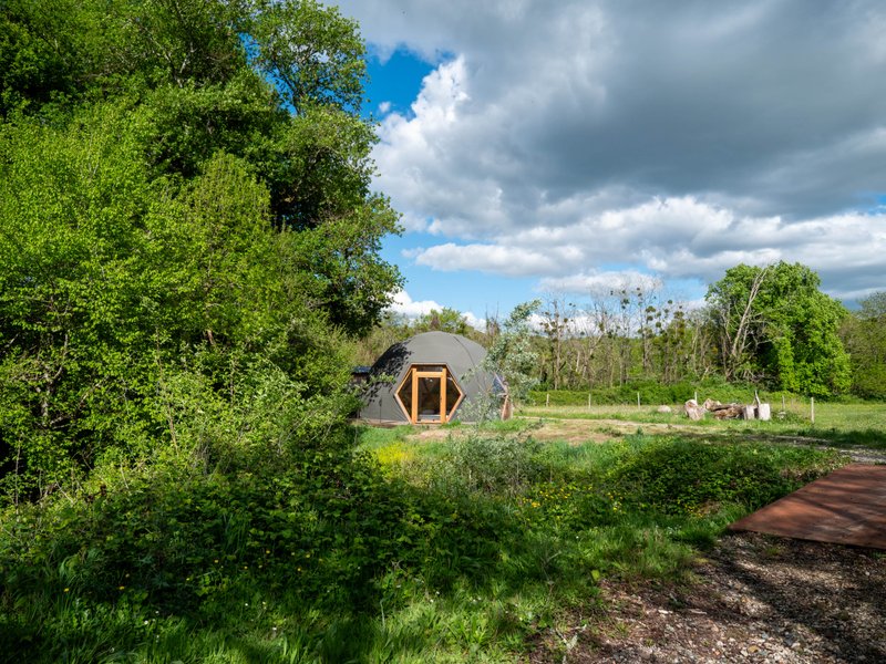 Glamping : nos dômes & son lac privé : Dôme en Aquitaine (Nouvelle Aquitaine) – vue extérieure