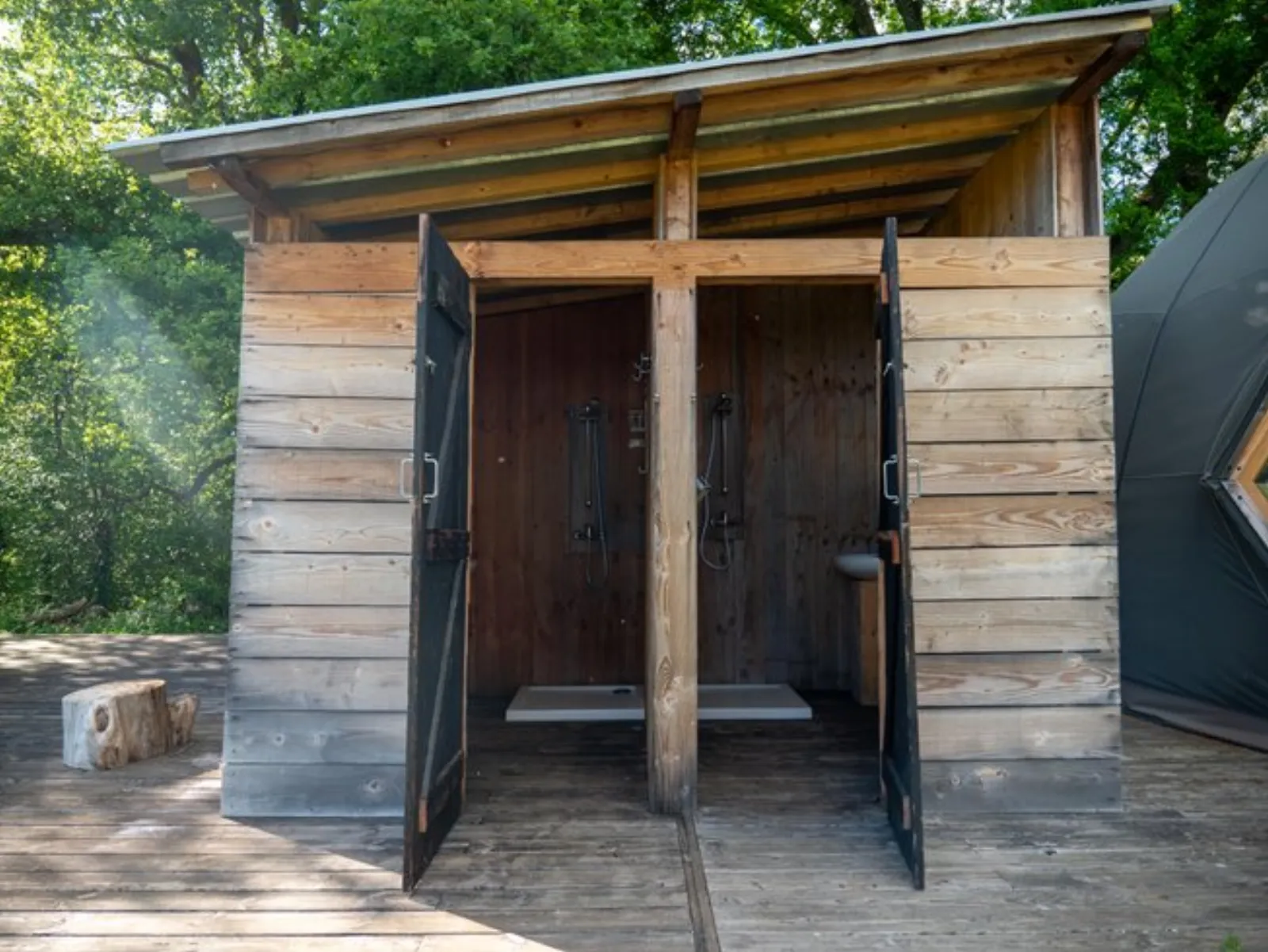 Glamping : nos dômes & son lac privé : Dôme en Aquitaine (Nouvelle Aquitaine) - photo 17 sur 23