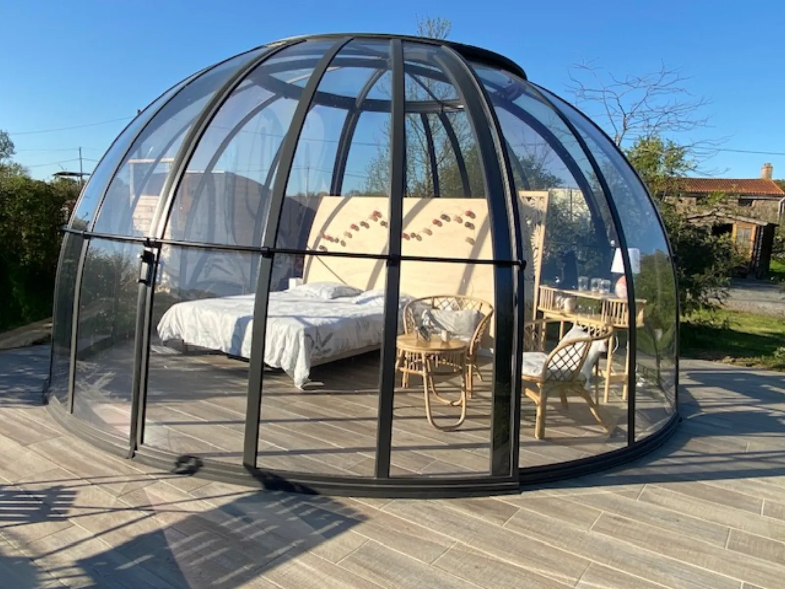 Chambre bulle sous les étoiles à Argentonnay