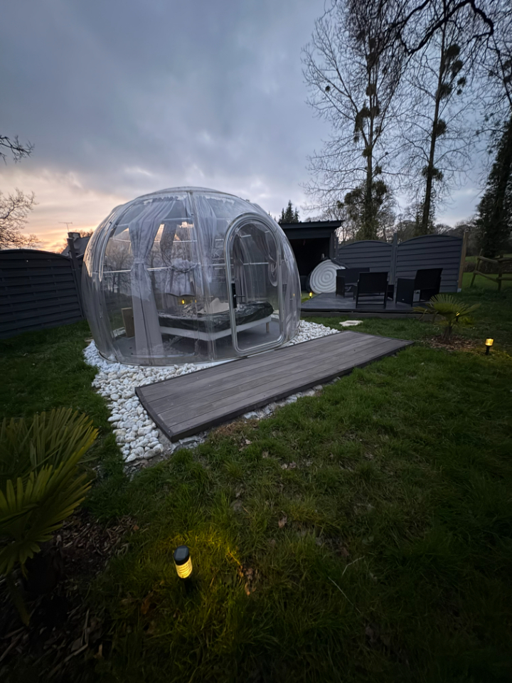 Le dôme des saudrais – vue extérieure