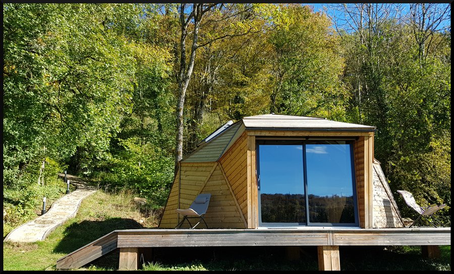 Le Dôme du Pré en Bulle : Dôme en Bourgogne (Bourgogne-Franche-Comté) – dôme à Champrenault, Côte-d'Or