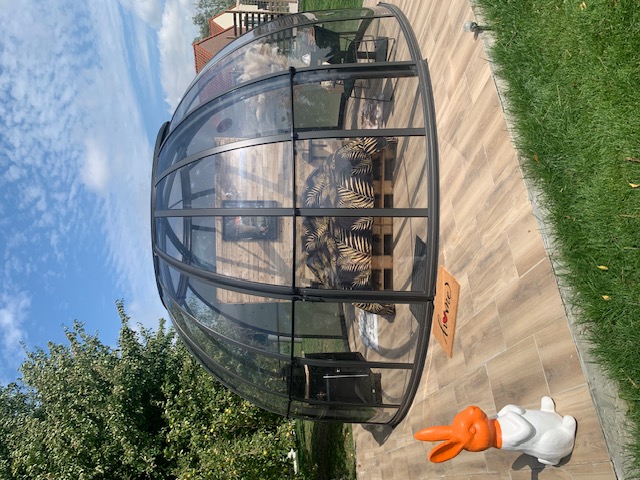 Intérieur bulle à Cappelle-Brouck