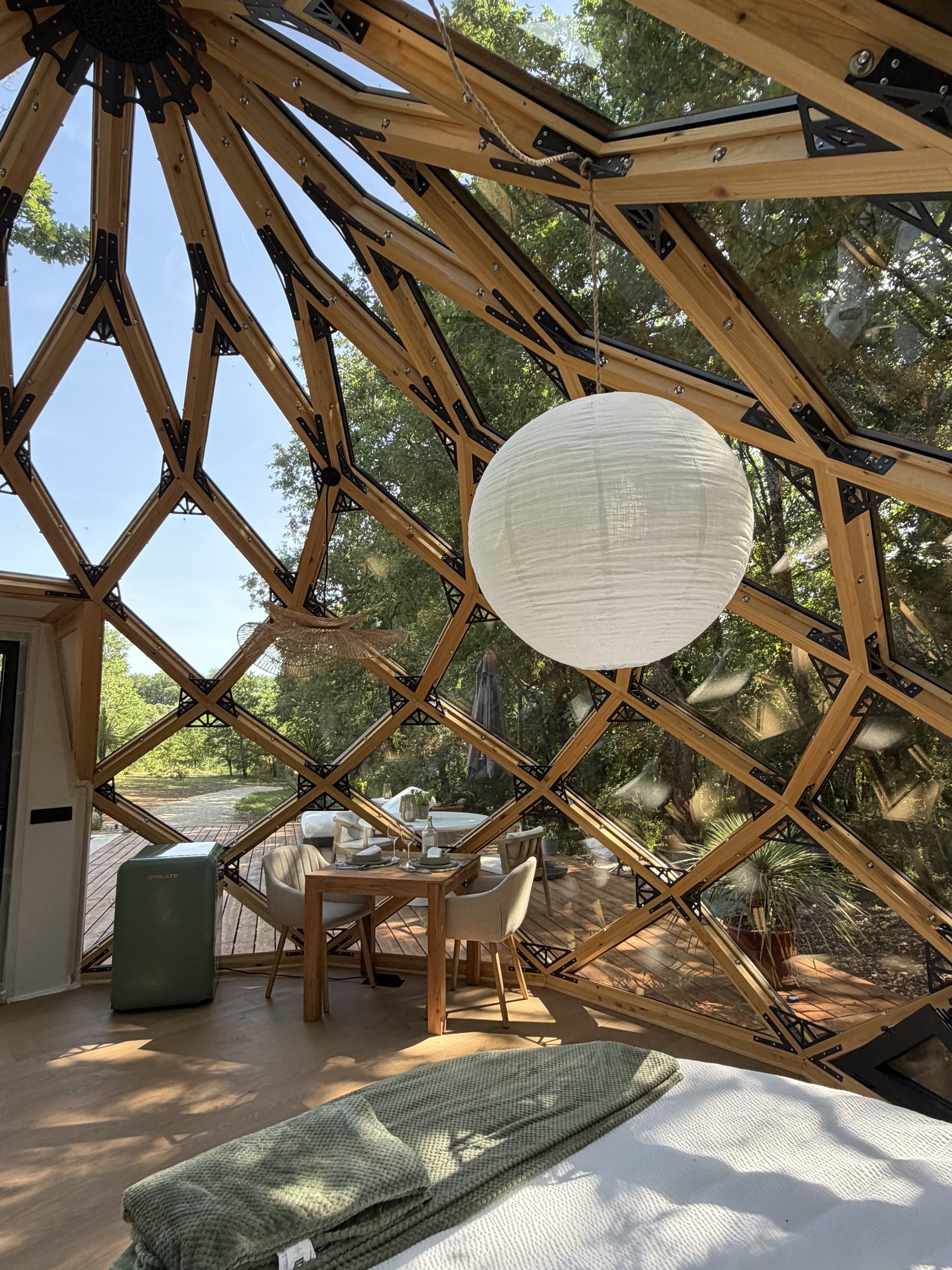 Chambre zome sous les étoiles à Mauroux