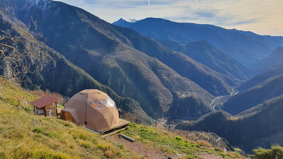 Dôme les 3 Flocons : Dôme en Provence-Alpes-Côte d'Azur – dôme à Roure, Alpes-Maritimes