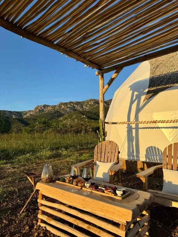 Les Dômes du Moulin - dôme climatisé avec terrasse (Urtaca, Haute-Corse) - photo 10 sur 12