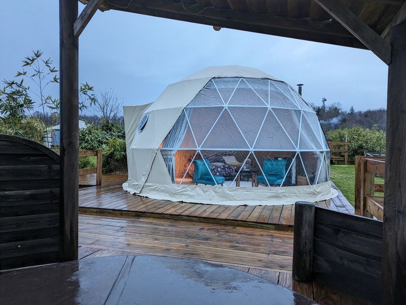 Le Dôme Tourtereaux : Dôme en Rhône-Alpes (Auvergne-Rhône-Alpes) – vue extérieure