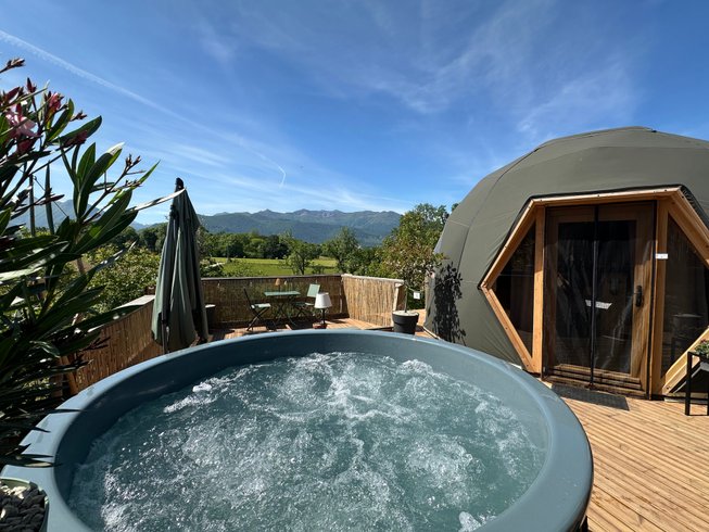 Le dôme de l'étoile du Béarn et son spa privatif : Dôme en Aquitaine (Nouvelle Aquitaine) – dôme à Asson, Pyrénées-Atlantiques