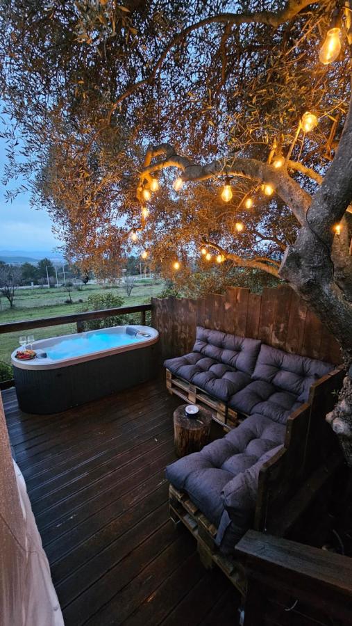 Logements insolites du Domaine de la Tuilière – cadre naturel Var