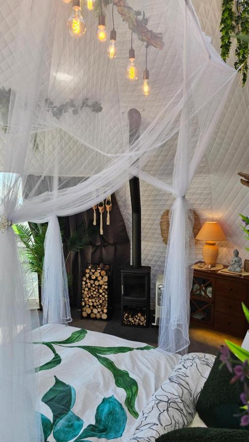 Logements insolites du Domaine de la Tuilière – photo 8 sur 8