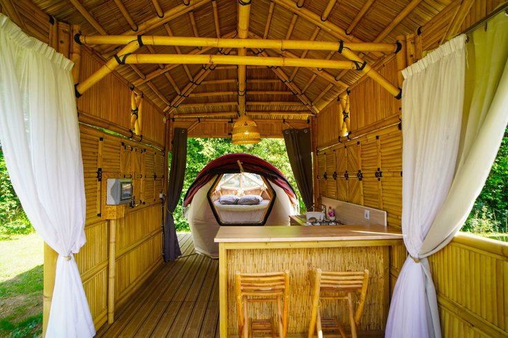 Le dodôme sous son gazebo & Spa : Dôme en Bourgogne (Bourgogne-Franche-Comté) – cadre naturel Yonne