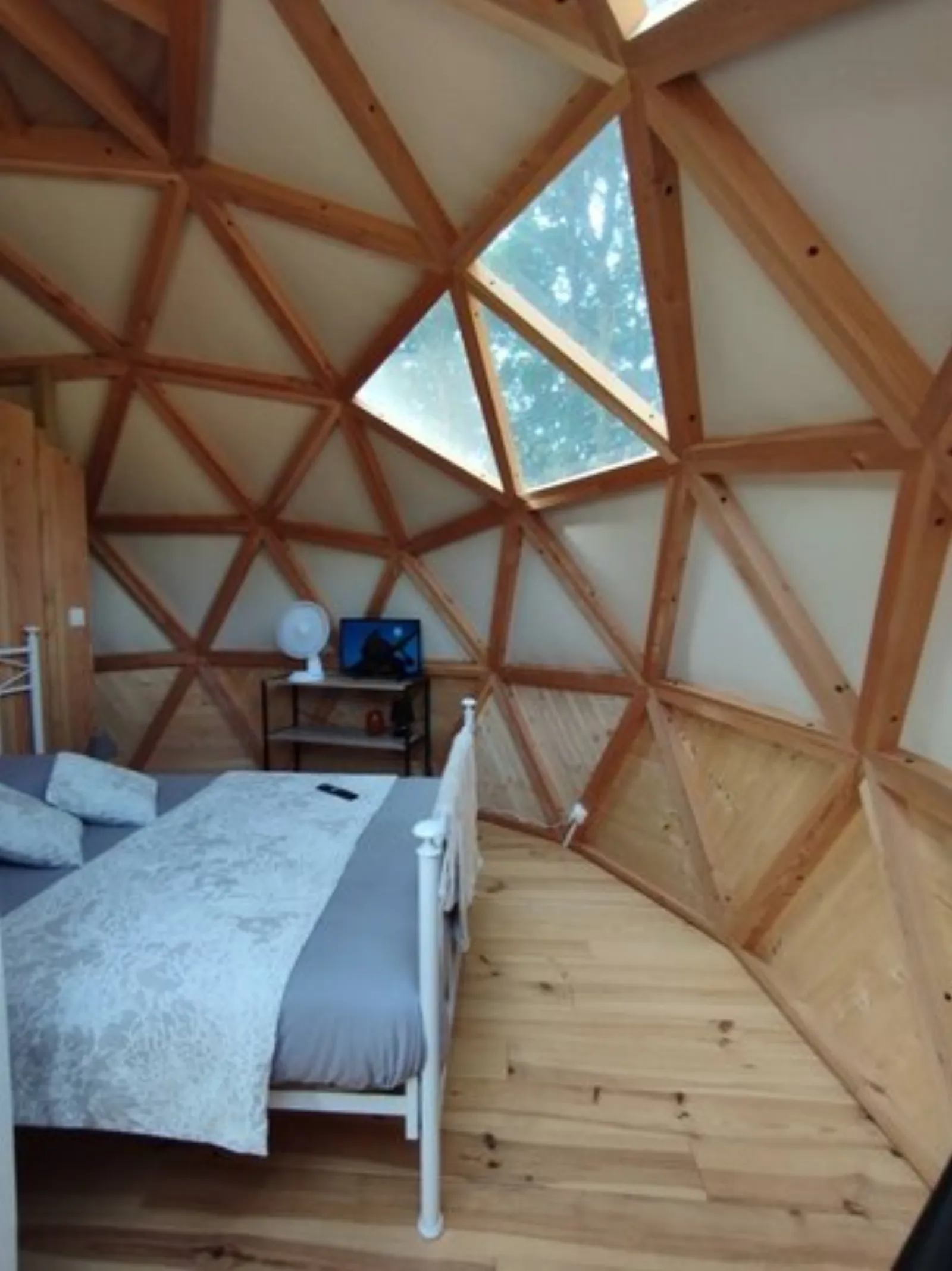 Le Dôme géodésique cocooning & Spa : Dôme en Bourgogne (Bourgogne-Franche-Comté) - photo 8 sur 26
