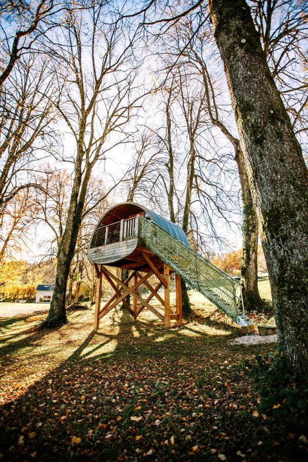 Chambre bulle sous les étoiles à Merlas