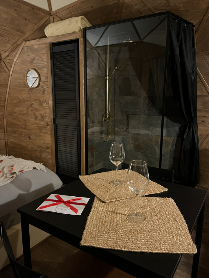 Nuit insolite dans un dôme en bois – photo 7 sur 22