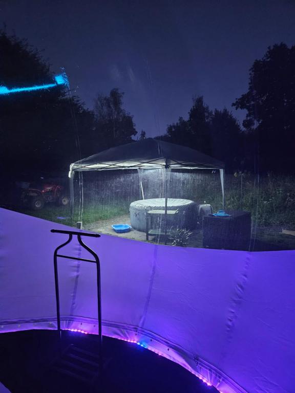 Nuit insolite dans une bulle avec jacuzzi privatif - photo 8 sur 9