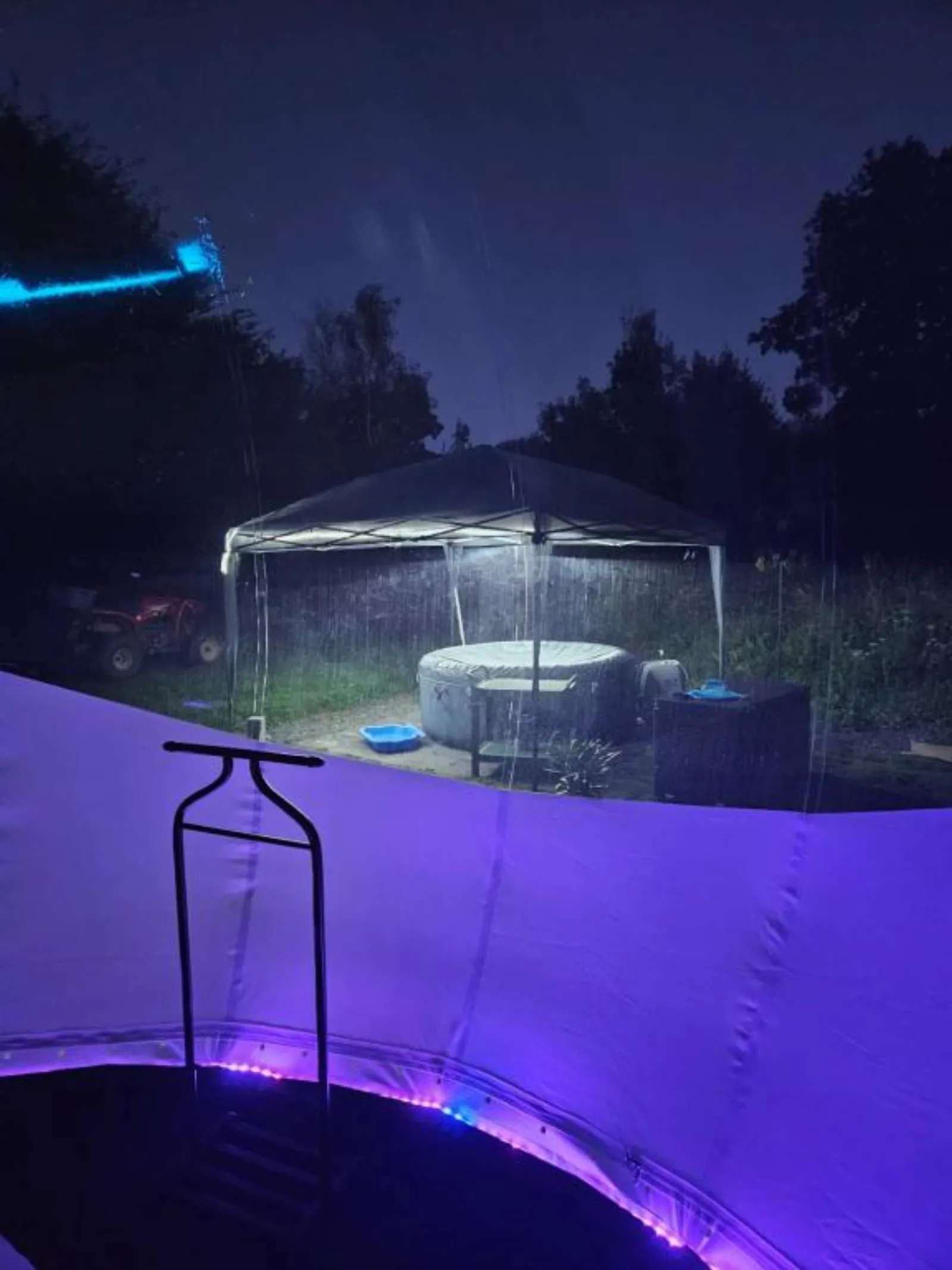 Nuit insolite dans une bulle avec jacuzzi privatif - photo 8 sur 9