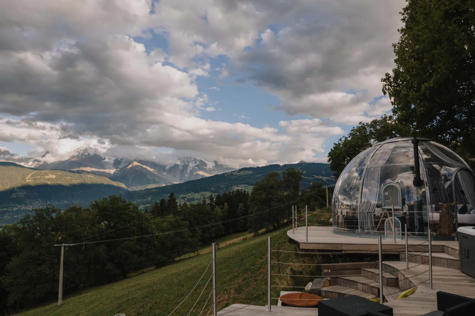 Chambre bulle sous les étoiles à Combloux