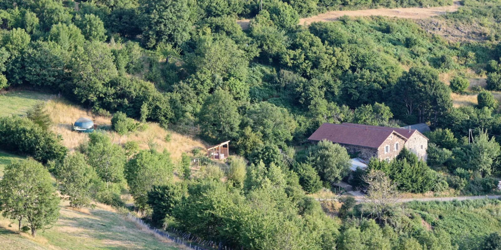 Nuits D'y Cîmes : Hébergements insolites, Bulle et Spa Ardèche, Auvergne Rhône Alpes - photo 10 sur 21