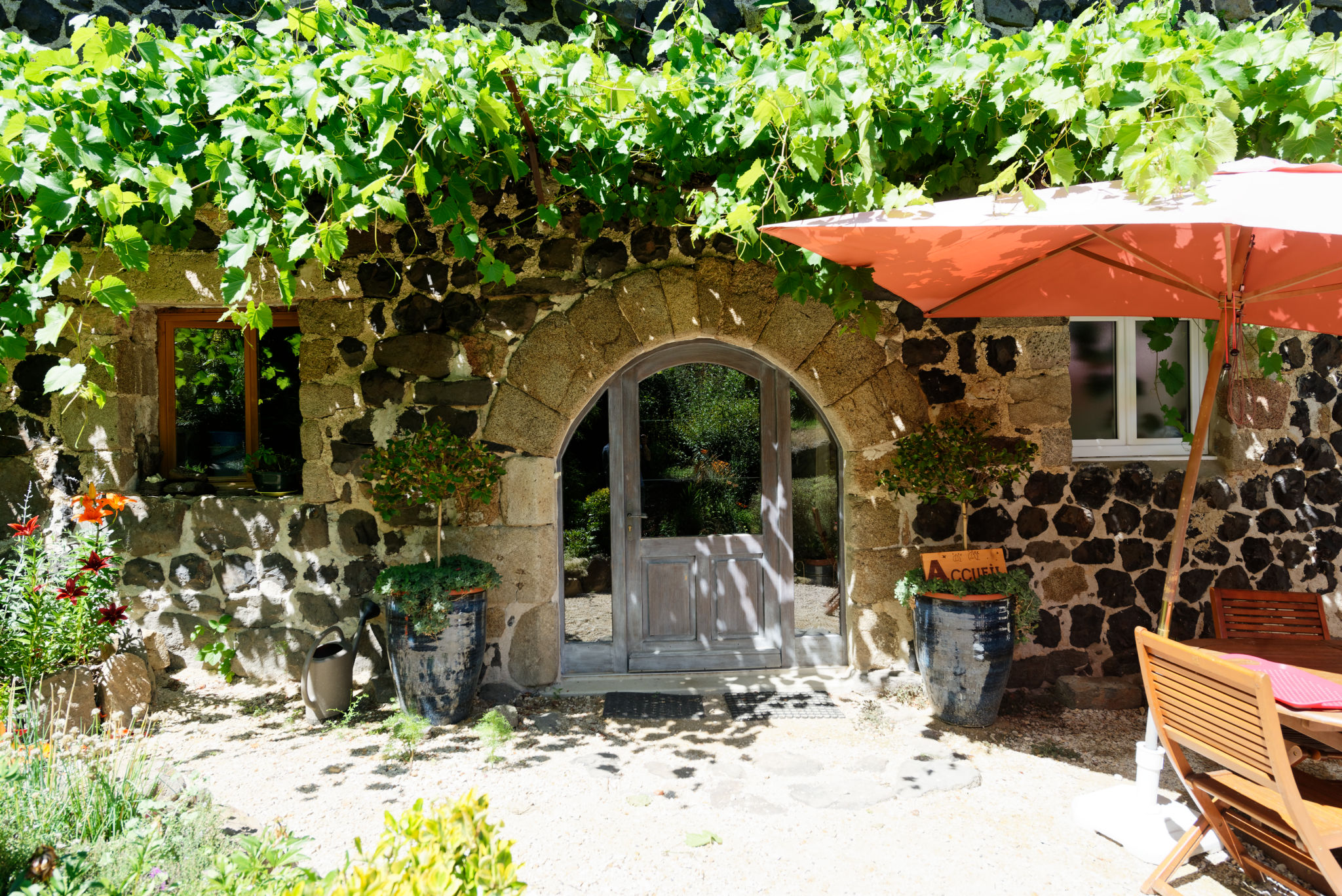 Nuits D'y Cîmes : Hébergements insolites, Bulle et Spa Ardèche, Auvergne Rhône Alpes – photo 14 sur 21