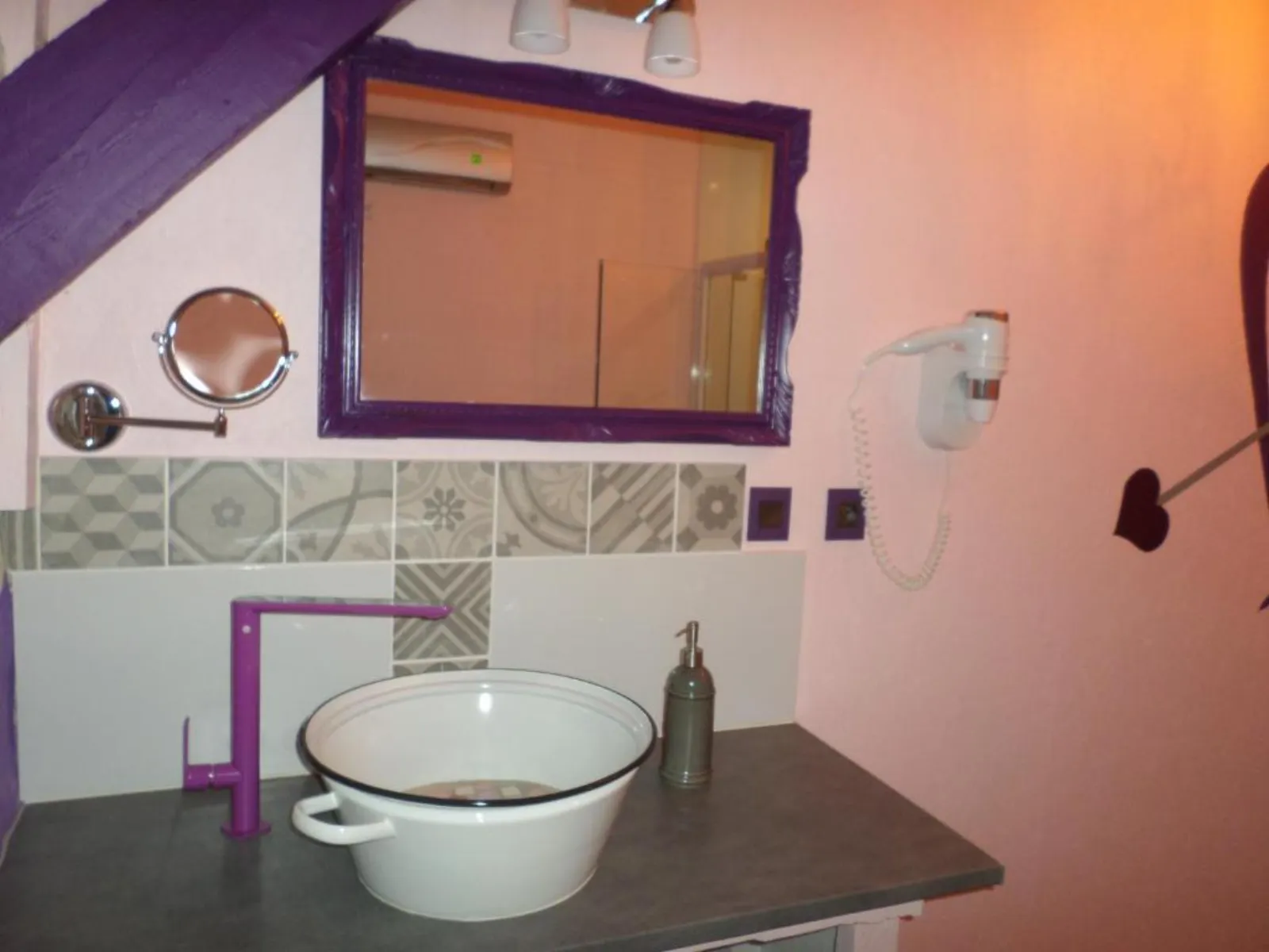 Chambre bulle sous les étoiles à Jaunac