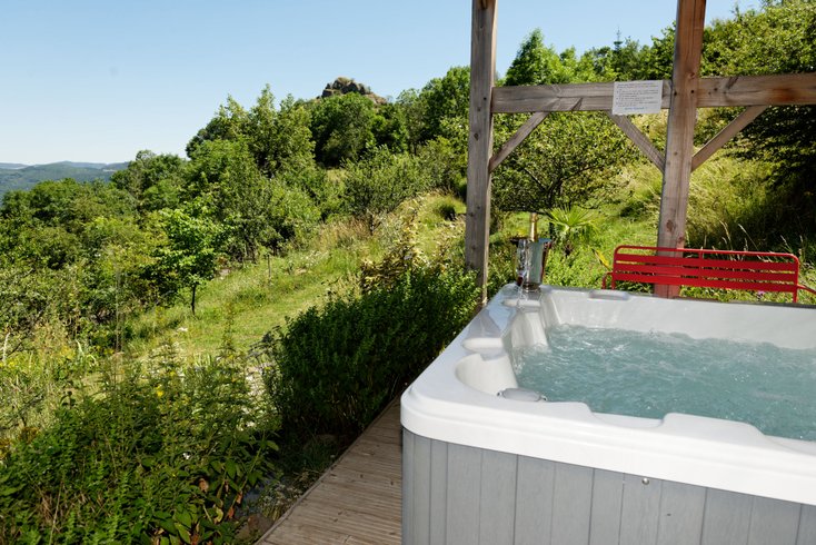 Dôme Céleste, accès piscine & SPA : Dôme en Rhône-Alpes (Auvergne-Rhône-Alpes) – photo 13 sur 24