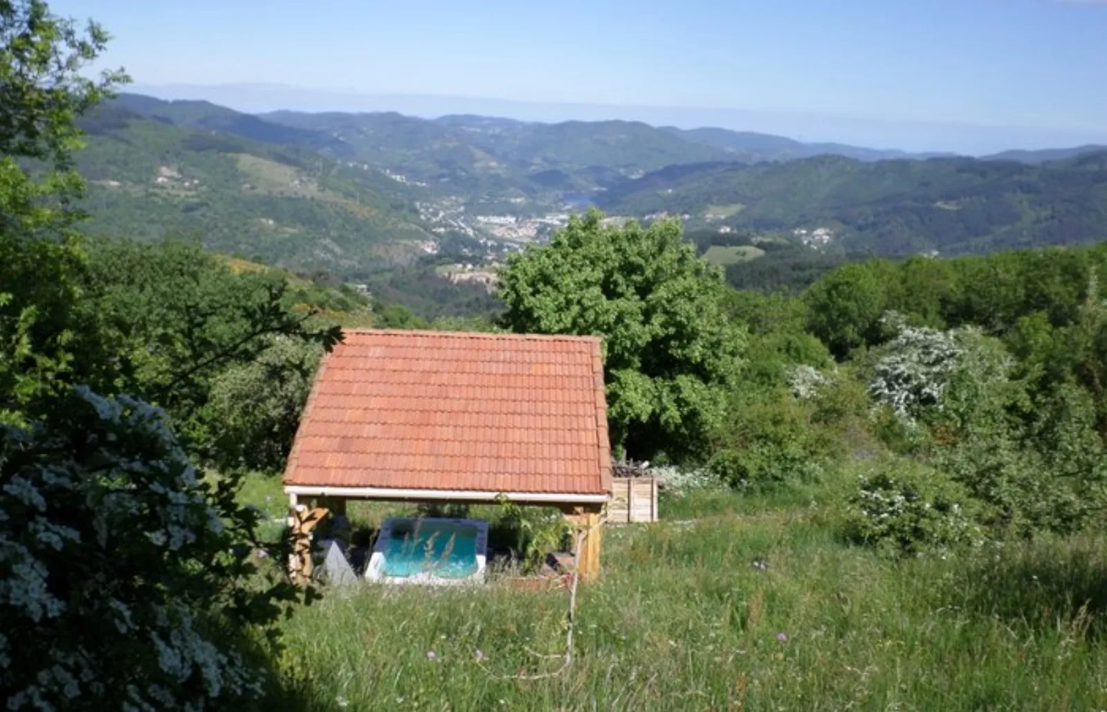 Dôme Céleste, accès piscine & SPA : Dôme en Rhône-Alpes (Auvergne-Rhône-Alpes) - photo 18 sur 24