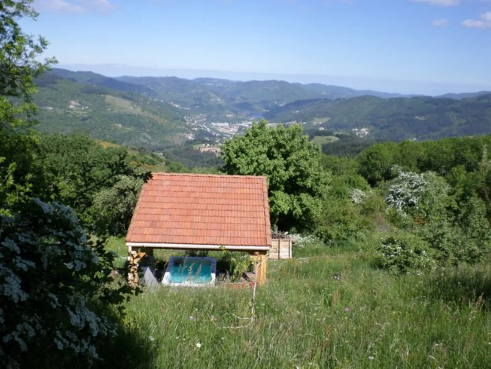 Dôme Romance, accès piscine & SPA : Dôme en Rhône-Alpes (Auvergne-Rhône-Alpes) - photo 16 sur 25