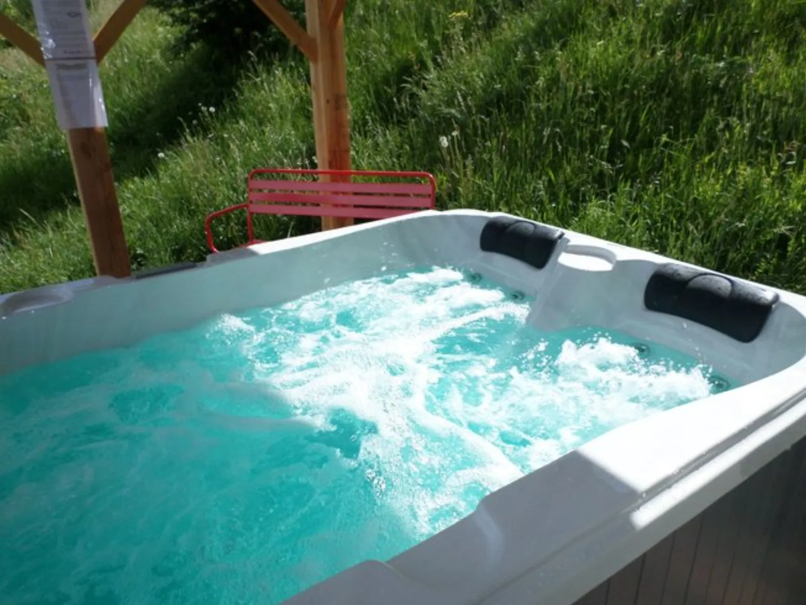Dôme Romance, accès piscine & SPA : Dôme en Rhône-Alpes (Auvergne-Rhône-Alpes) - photo 17 sur 25