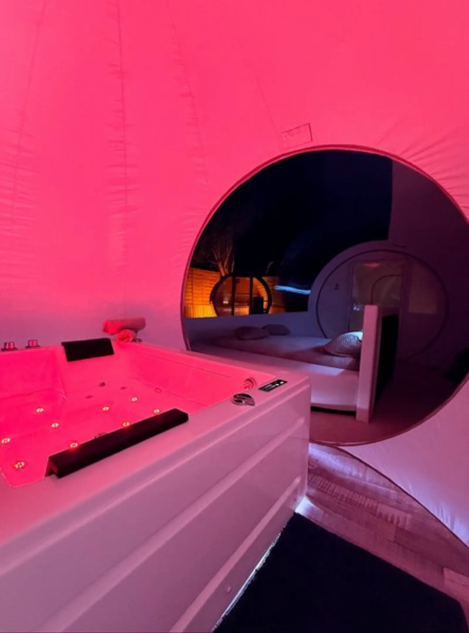 Bubble suite 47 Spa : Bulle en Picardie (Hauts-de-France) - photo 38 sur 44