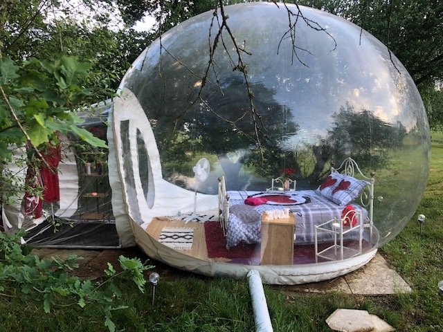 Chambre bulle sous les étoiles à Ardentes