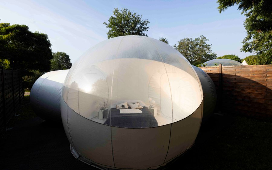 Chambre bulle sous les étoiles à Bagneaux-Sur-Loing