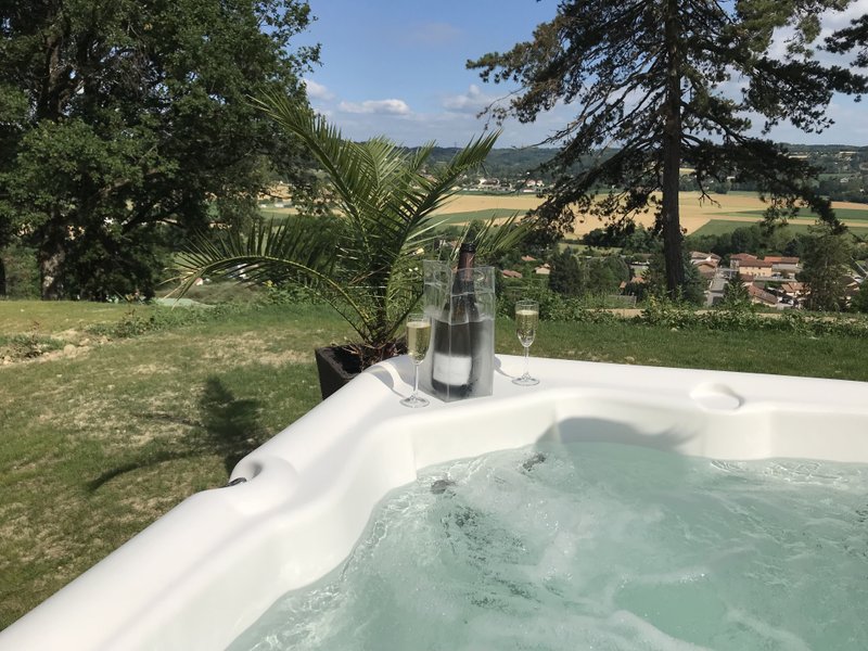 Chambre bulle sous les étoiles à Oytier St Oblas