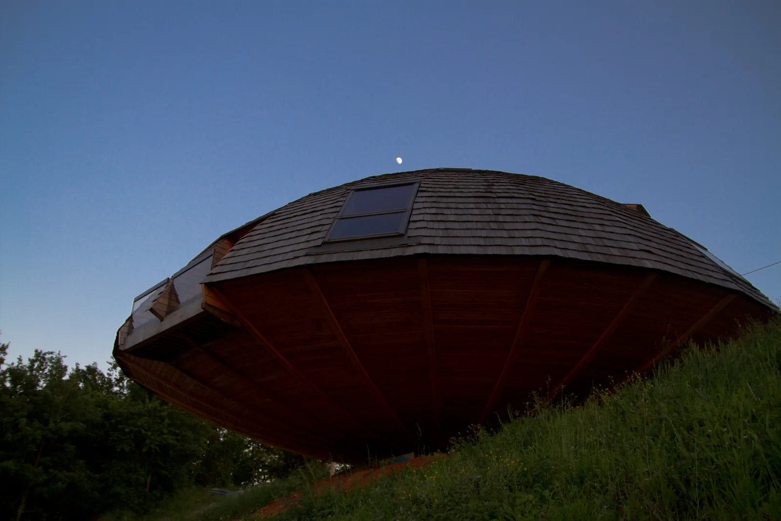Dôme de Montmiral - Chambre dans un dôme en bois rotatif (Castelnau-de-Montmiral, Tarn) - photo 7 sur 12