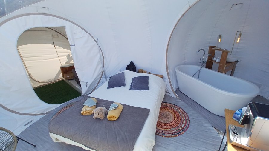 Chambre bulle sous les étoiles à Drincham