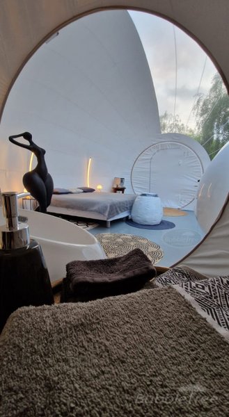 Bulle Yin Yang & balnéo avec planche dînatoire et petit-déjeuner : Bulle en Nord-Pas-de-Calais (Hauts-de-France) – photo 8 sur 17