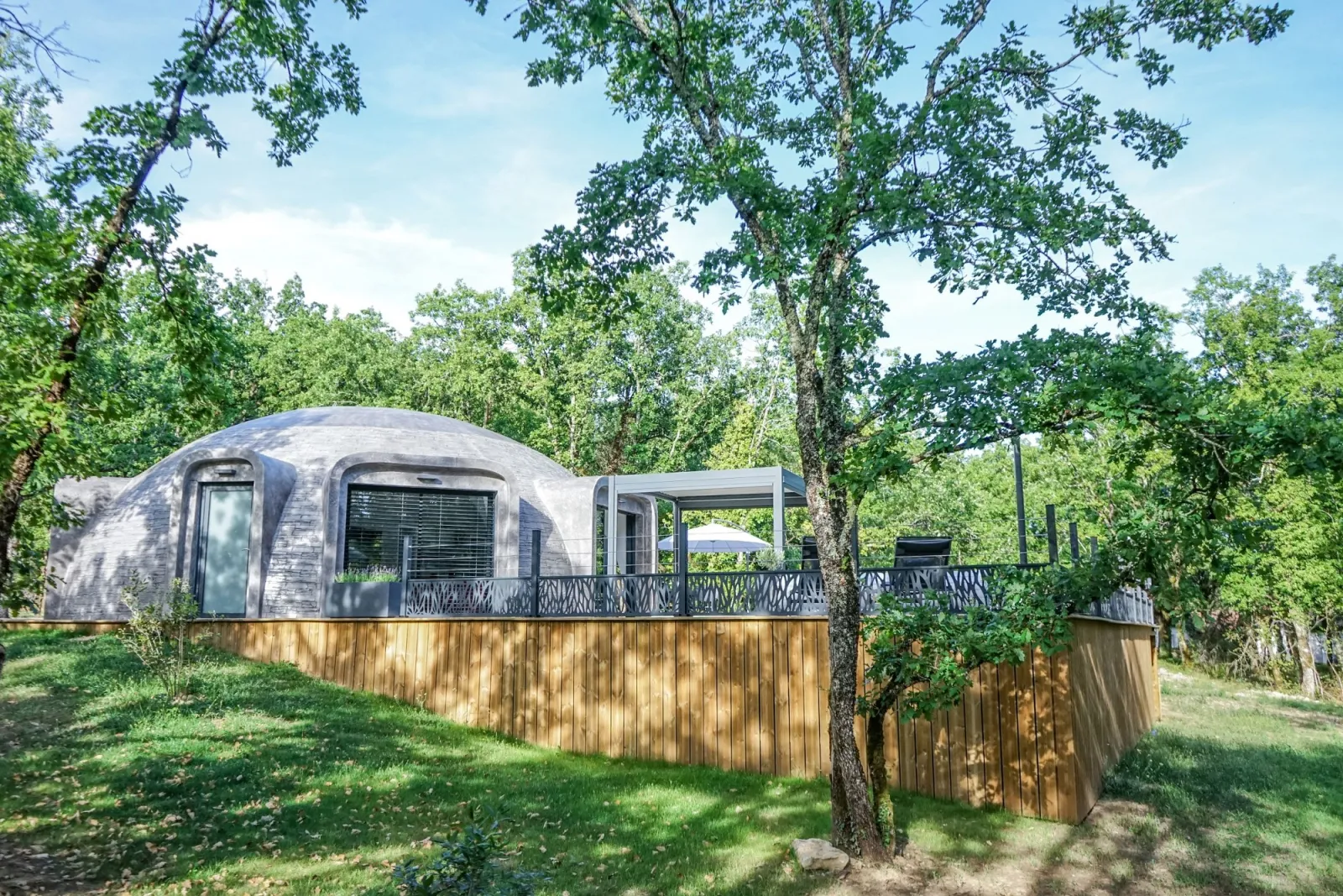 Game of Dome - maison dôme de luxe avec piscine chauffée et spa (Chartrier-Ferrière, Corrèze) - photo 42 sur 48